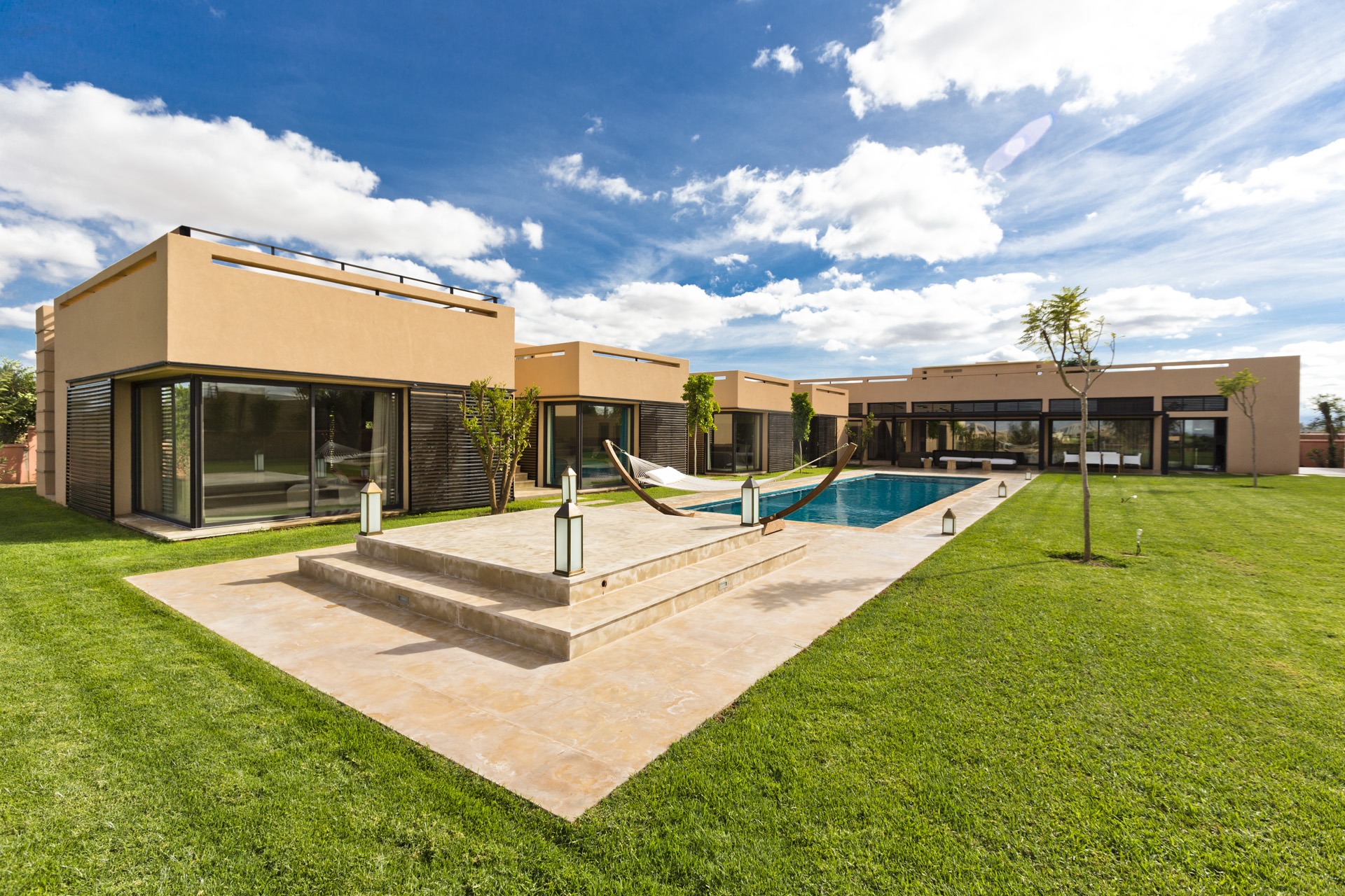 ALMADEN-141-WIJ_2020